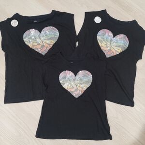 ♥️5 For $25 NWOT EPIC THREADS  Sequins Heart short sleeve tops set of 3 sizes…